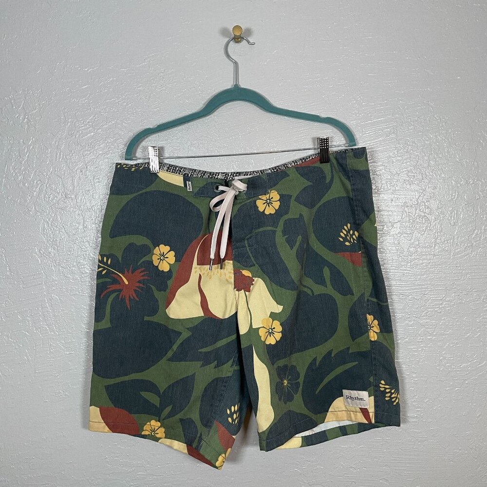 Rhythm Men 36 Green Black Hawaiian Print Floral Board Shorts Lace Up Swim Beach